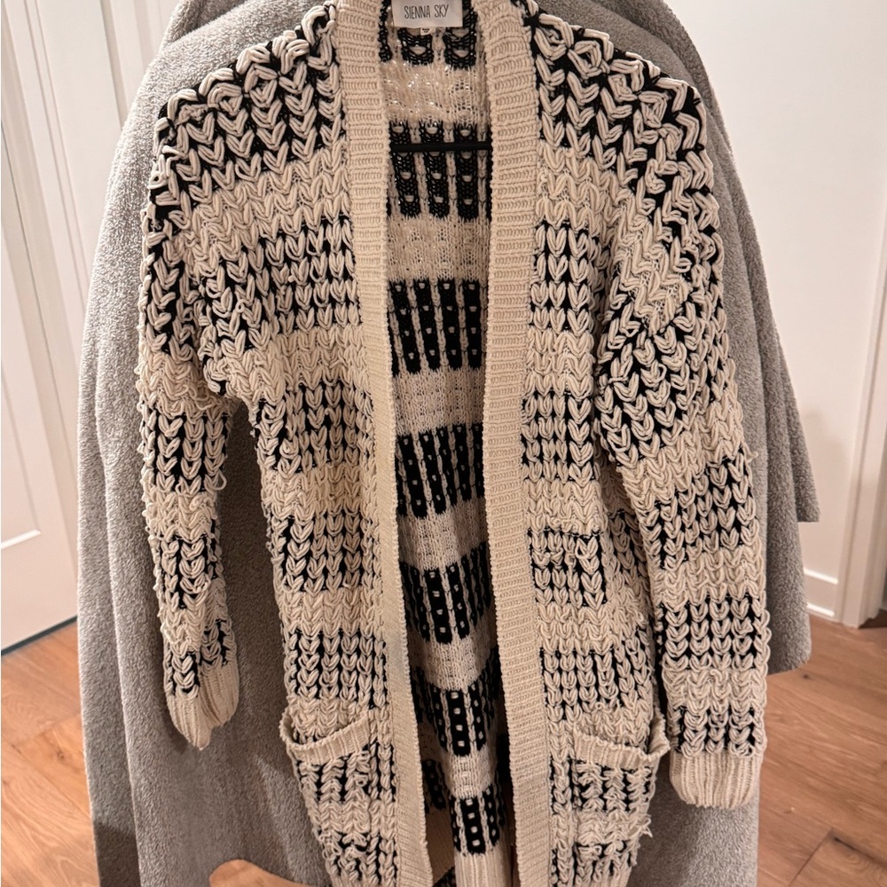 Sienna Sky Black & Cream Chunky Knit Open Front Cardigan XS